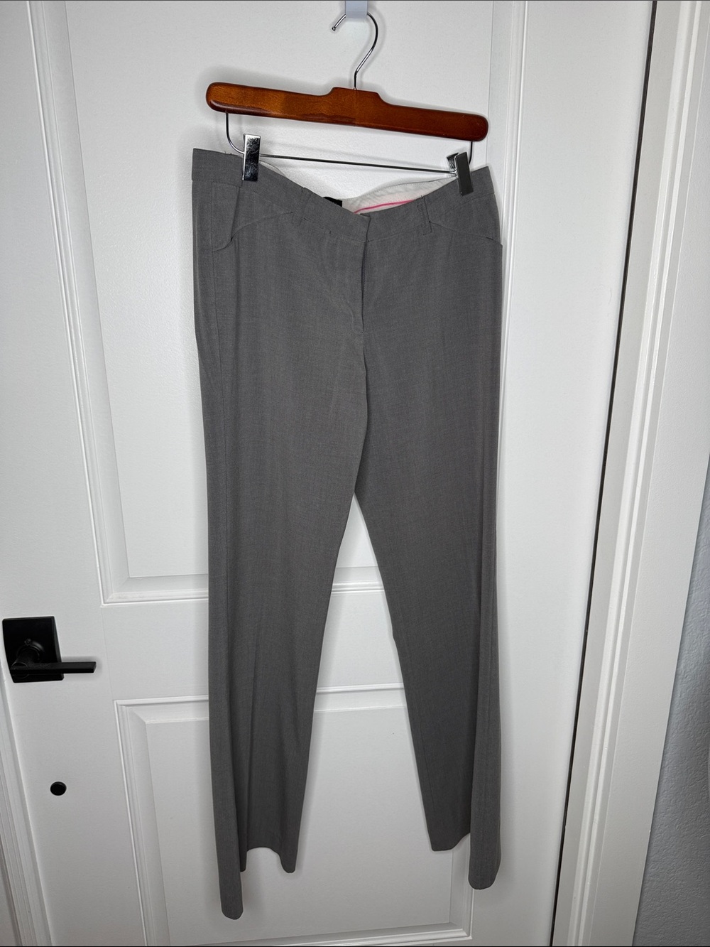 The Limited Drew Fit Sz 6 Gray Straight-Leg Women's Trousers